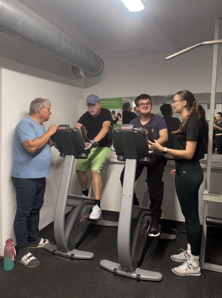 klienti na rotopedech na fitness víkendu